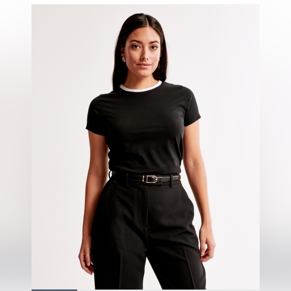 Abercrombie & Fitch Essential Polished Body-Skimming Tee